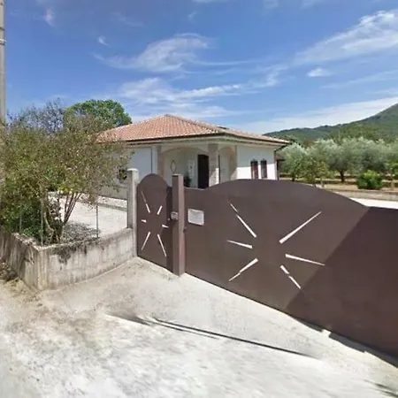 Villa Villino Lidia & Alessio Vairano Patenora